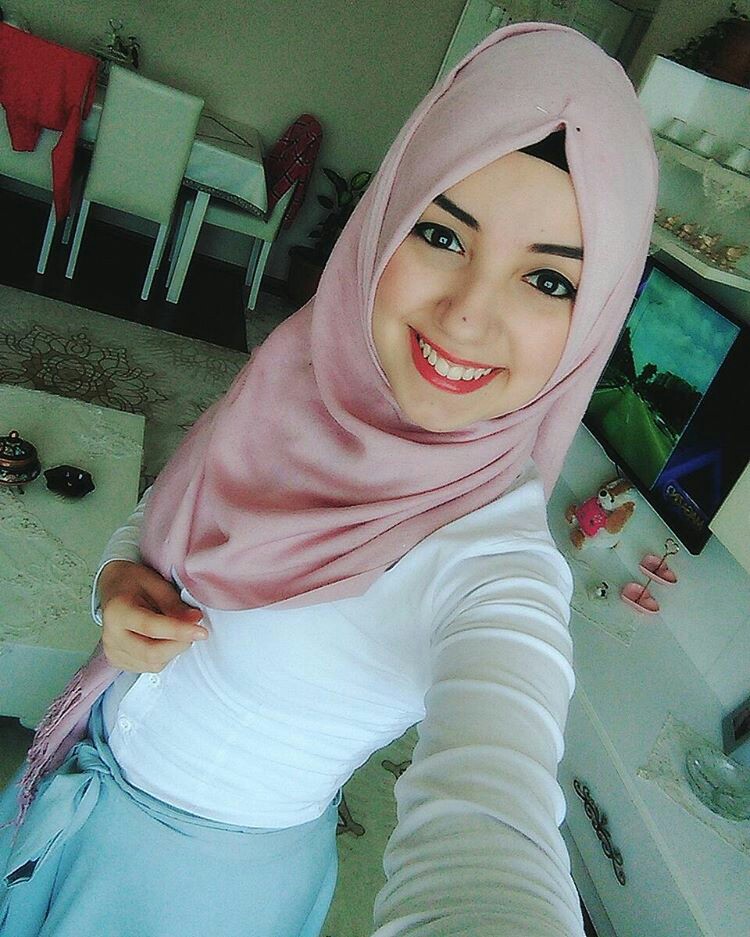 Karşıyaka Escort Bayan Yeşim